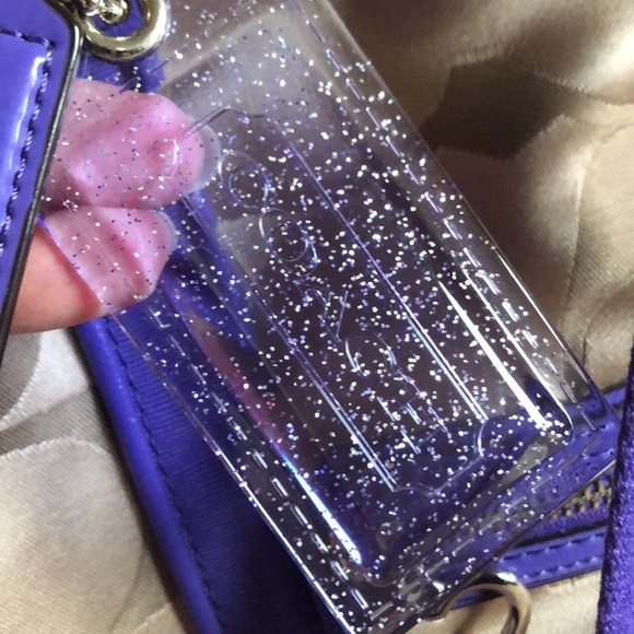 Coach poppy purse! Beautiful lavender color! - Picture 7 of 12